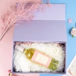 Collapsible Gift Box with Magnetic Closure x x Lavender